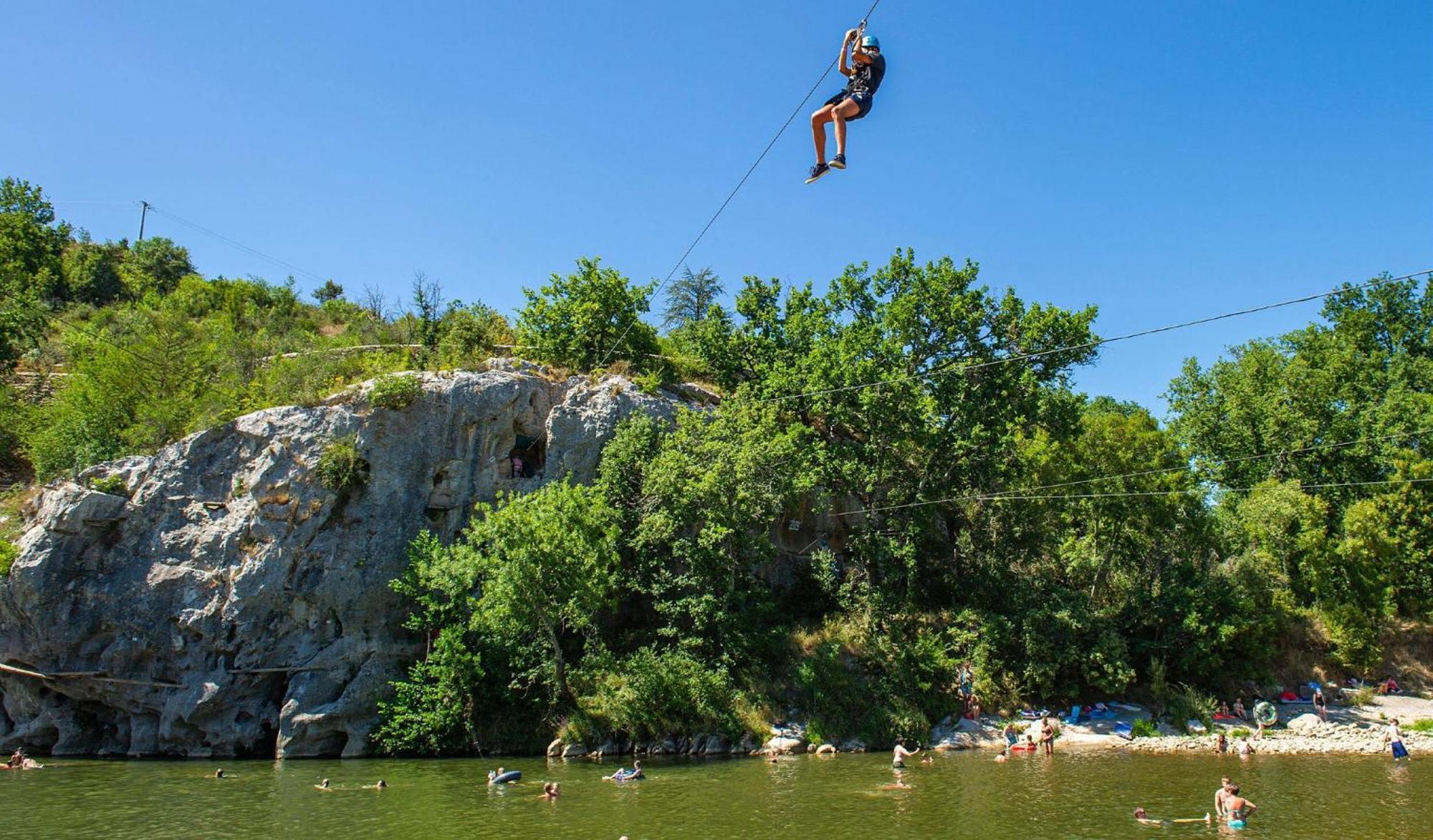 Camping Domaine De Chaussy Лагорс Экстерьер фото